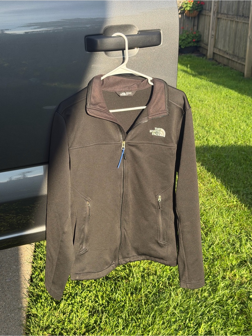 North Face Men’s Jacket!
